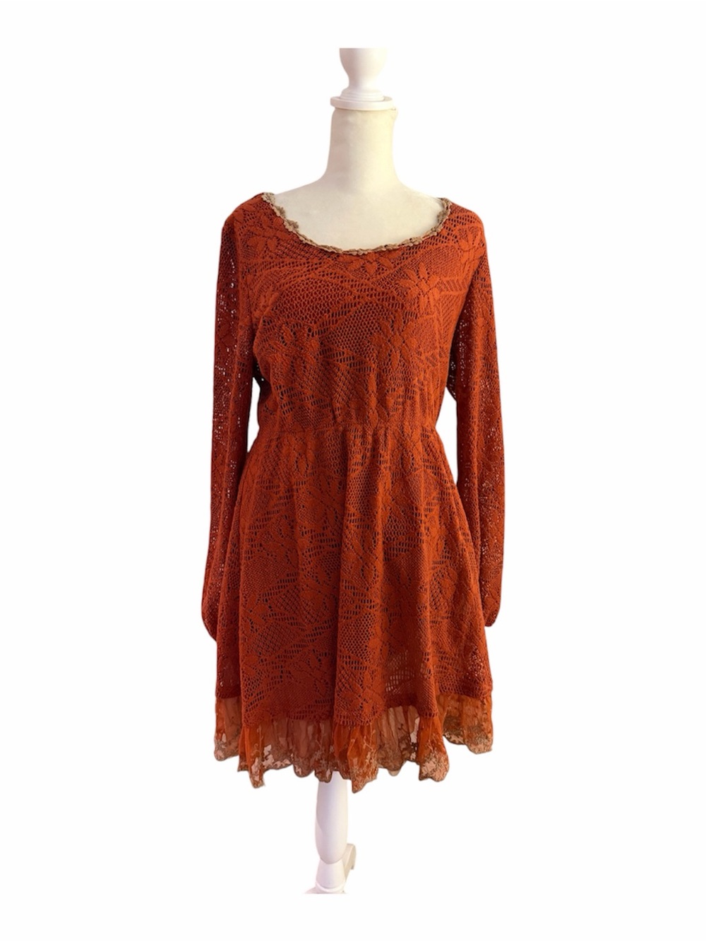 Autumn Lace Long-Sleeve Dress in Burnt Orange Size L